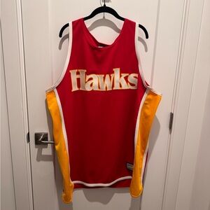 2XL MENS Hawks‎ Red and Yellow Basketball Jersey